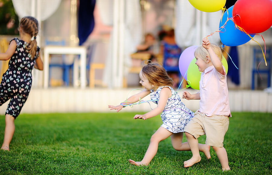 Top 4 Exciting Circle Games Your Kids Will Love - private kindergartners - Montessori West